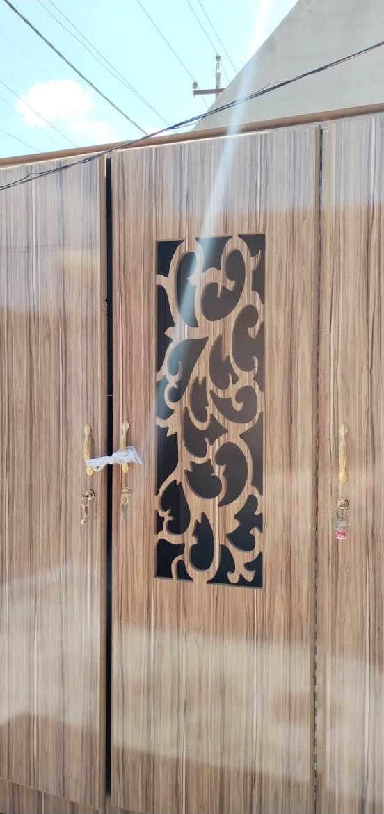 سلام عليكم 
غرفه نوم شبابيه   
أم نفر واحد 
متكونه  من   كنتور + ميز + چربايه أم  حزنه 
شغل   عراقي   درجه  أوله   
فقط   خشبه  مال  جربايه  مكسوره   
سعرها   ٢٥٠ ألف


**إذا كنت صاحب هذا الإعلان وتريد حذفه لأي سبب، رجاءا أرسل رسالة إلى الدعم الفني**