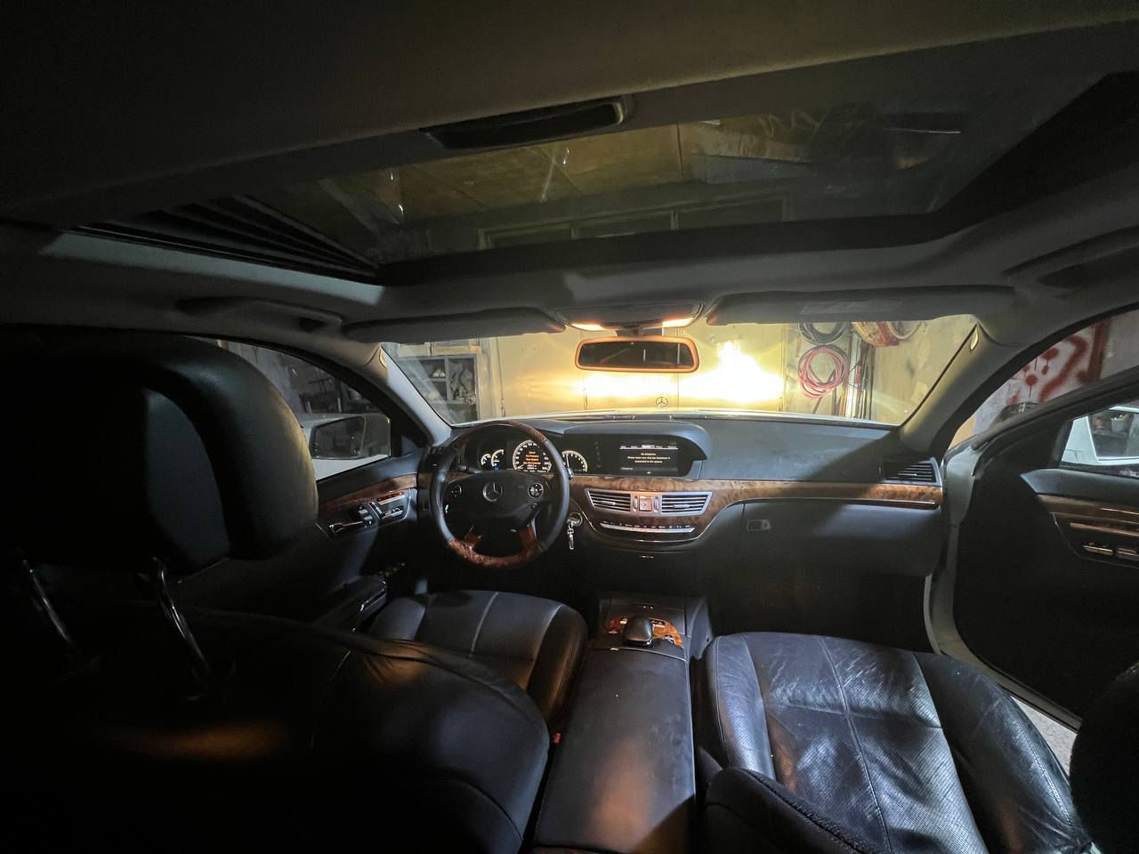 بۆ فرۆشتن 🇩🇪✔️⚜️لبیع

‏‎مارسيدزS550
خلیجی به نزين 8 پستؤن زه مان 
‏

مواسەفات 
هی دوبە یە ،علوج 
سە لاجە
‏‎(_ده رگا لارج_ پە ردە - ئۆتۆ ستۆپ - پارکین  - ناو فۆرمیکا   -  - شاشه _كامئرا -  .  تە لە فون - قاسە -  کوشن پێشوو دوا موحەریکە ئە جولێ -- ده رگا جه گ-صلايت

ئوتو هولد-سنوق شه فت و سە حب -کوشن مە ساج 
‏‎حاسه ى پئش و دوا ⚔️ -كوشن و سوكان كاره باى -
‏‎گئرى سه ر سوكانه -سيدى بؤكس CD - AMG بیلاد فول مواسه فاته  
له ده عامى پێشە وە ھە تا دە عامى دواوه هه موو گيانى 

به شه رته ھیچ مە سرە فیکی تیا نیە 
‏‎تازه سئرفزى بۆ کراوە لە شه ريكه هيچ خه له لى كاره 
‏‎باى و گئر و مه كينه ى نيه⚙️

شوين : قه لادزه
تاقانه يه له خاوينى و جوانى 
له ژوره وه خه وتوە 
نرخ 89
***********
*********** بشدار, السليمانية
