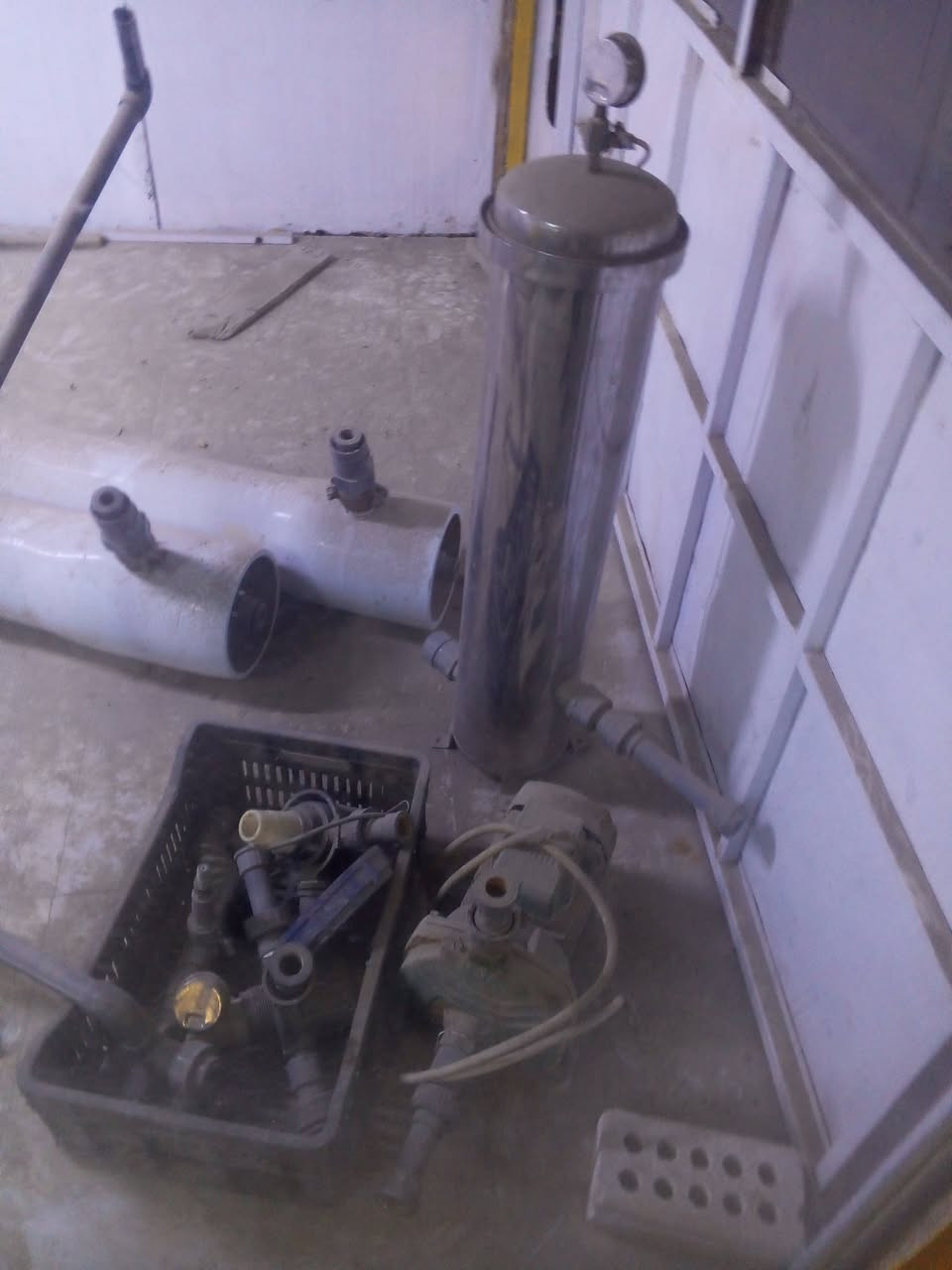 السلام عليكم محطه مي ارو للبيع العنوان كوت حي الزهراء السعر 2500 وبيهه مجال
***********
