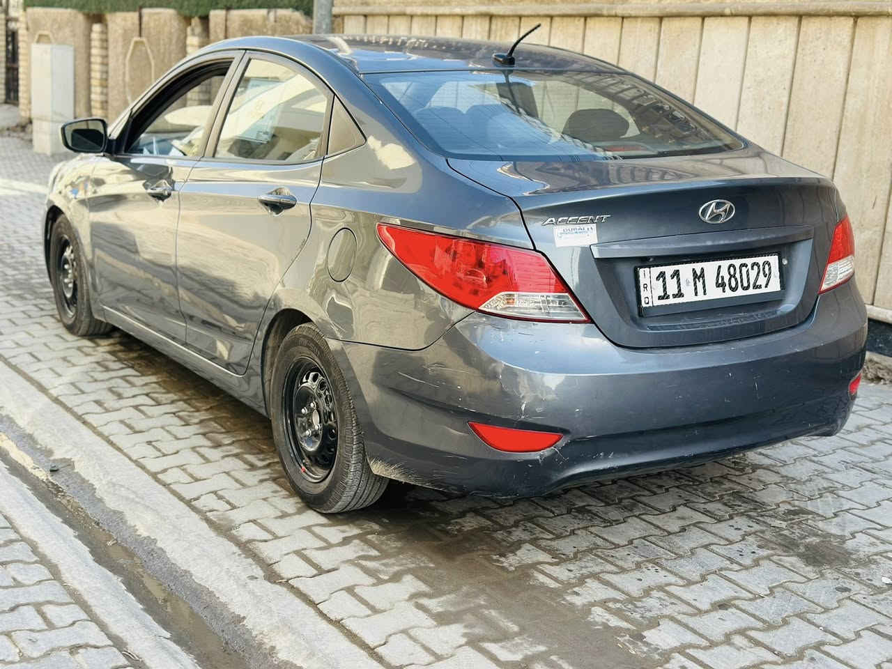 السلام عليكم اكسنت 2013 وارد امريكي صبغ جاملغ وبنيد رقم بغداد الجديد  السعر 87 ورقه وبيهه مجال للاستفسار مكاني بغداد ***********
