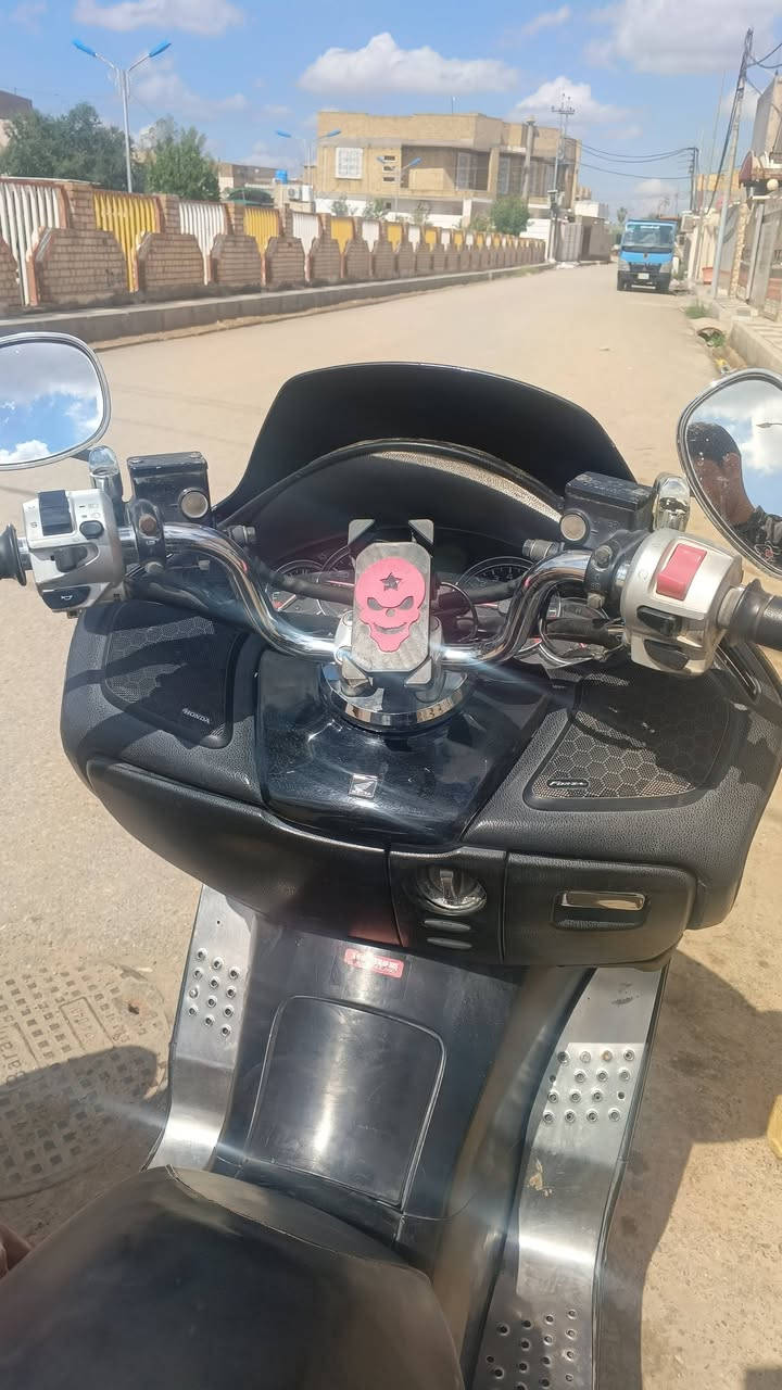 فورزه 09 ماناقصها شي  للبيع السعر خاص***********
