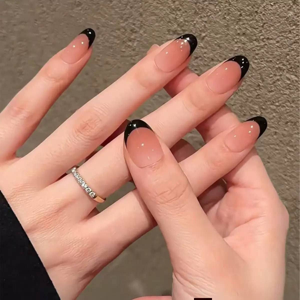 متوفر توصيل كوت ولكافه المحافظات ❤️🪿🌼


**إذا كنت صاحب هذا الإعلان وتريد حذفه لأي سبب، رجاءا أرسل رسالة إلى الدعم الفني**