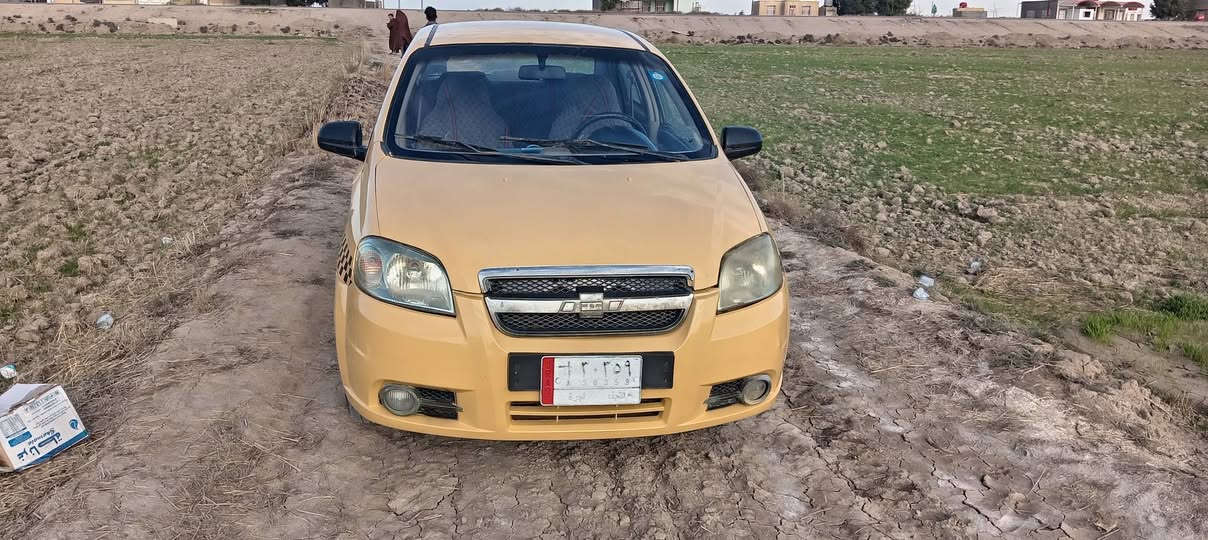 السلام عليكم للبيع افيو موديل 2009 محرك 1400 مفتوح رقم نجف الماني بسمي  هيئه وغرمات مصفره تاخذ صافي سنويه مجدد لل 2029 اي ستفسار ***********
