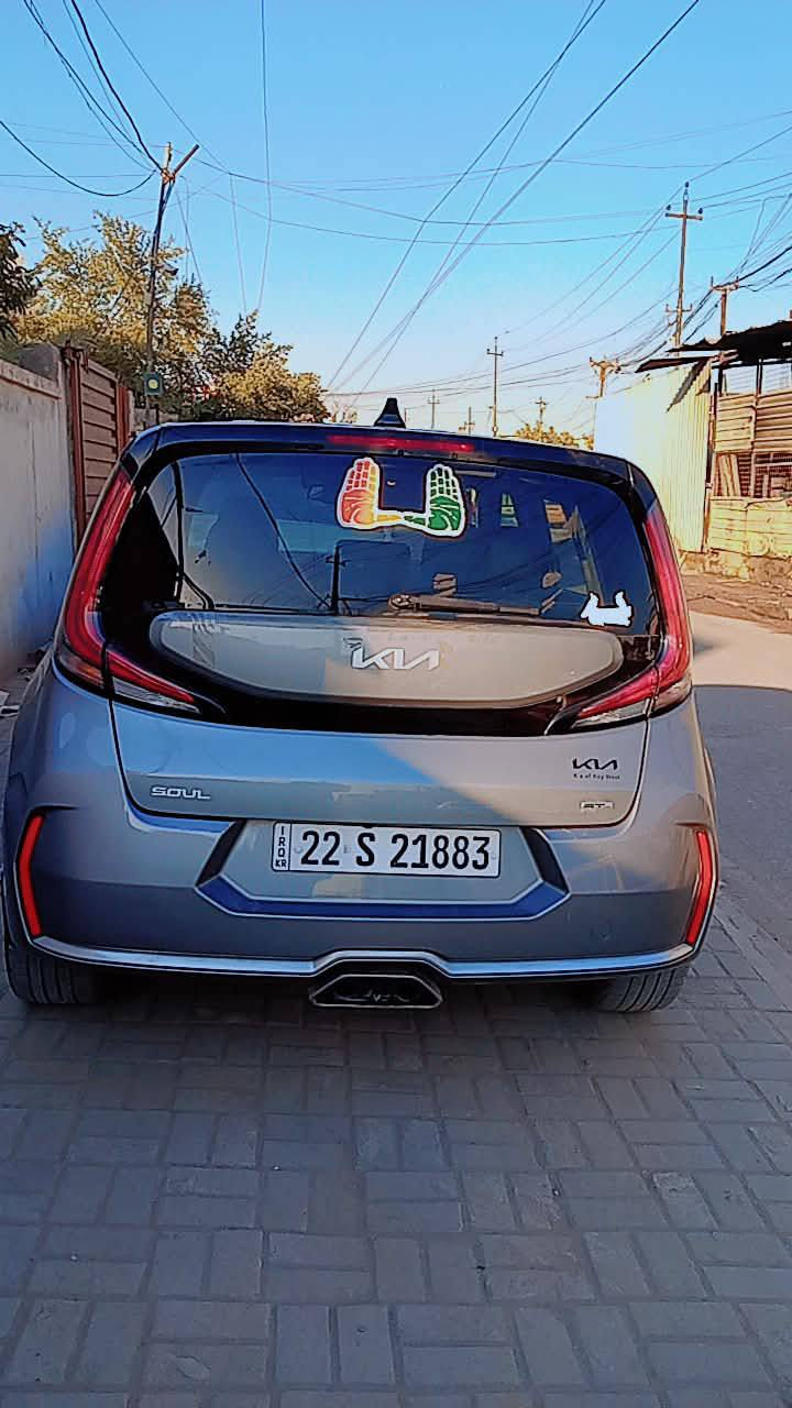 كيا صول جيتي لاين 2023
اعلى فئه بصول 
حادثها مرفق مع الصور 
ماشيه حالياً 2200
محرك 2000 دوش
مواصفاتها
1-شاشة ديجيتال
2-ايقاف ذاتي
3-تحديد مسار
4-مانع انزلق aps
5-مود القيادة الالية الذكية 
6- غرفه جلد
7- بصمه 
8- تشغيل عن بعد 
9- اشاير مري 
10- استيرن جلد حرف D
11- فتحه
12- رادارات وحساسات من كل الجوانب
13-فتحة سقف

وباقي المواصفات المعروفة  جيتي لاين
السياره مرقمه اربيل باسمي 
مكان السياره بغداد.  *********** بغداد, العراق
