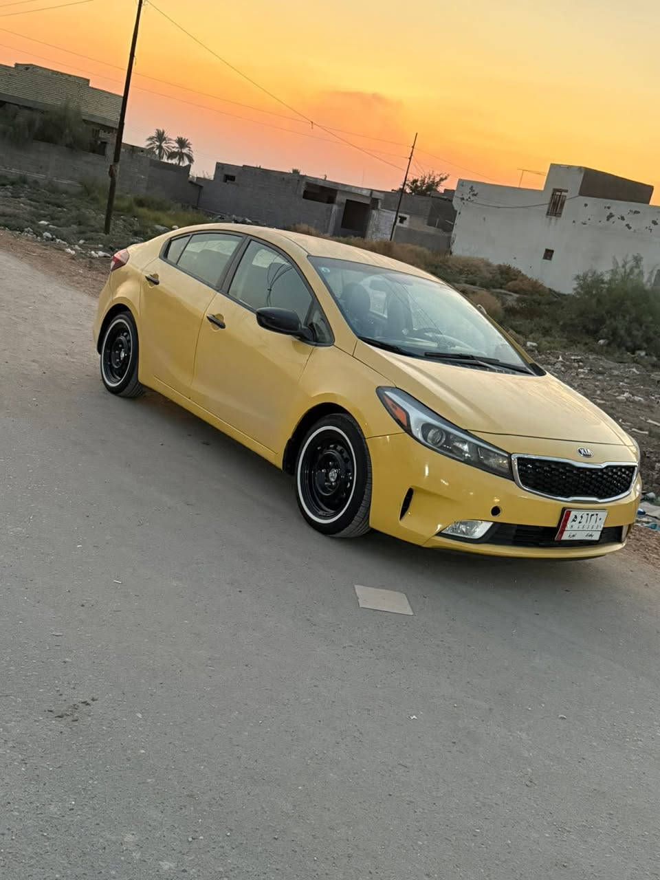 سلام عليكم فورتي موديل 18رقم بغداد باسمي وارد كندي مكفوله كفاله عامه بدون ارباك 
مكينه كير حداديه
تخم تاير كله جديد 
تبريد 
دوشمه عامه 
لسعر128وبيها مجال بصيط
مكاني بابل لمسيب

‭٠٧٧١ ٩٤٧ ٢٥٩٠‬
