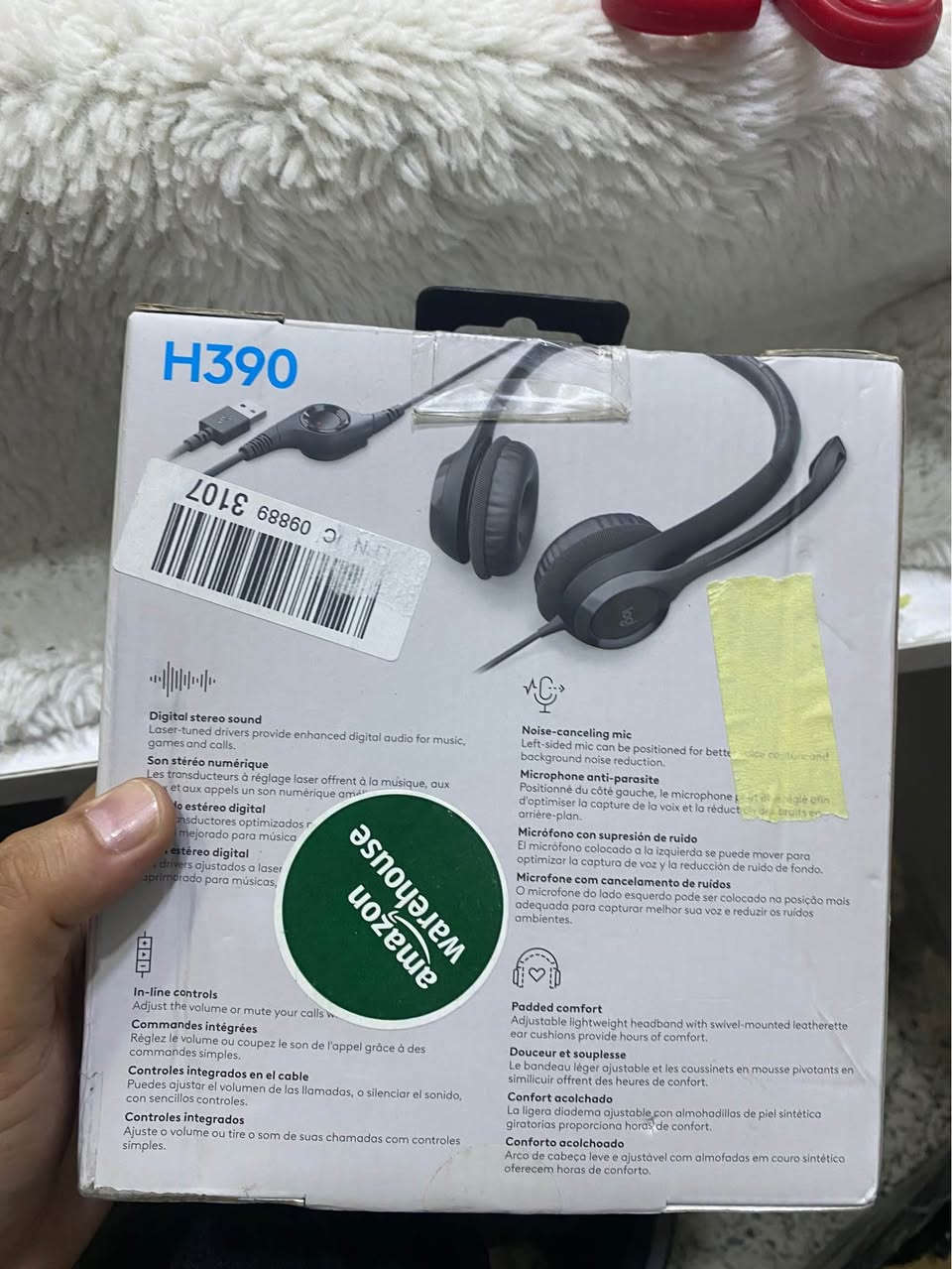 هێدسێتی بەناوبانگی کۆمپانیای لۆجیتێک مۆدێلی H390، گونجاوە بۆ (یاری، کارپێکردنی ئۆفیس، وانەی ئۆنلاین، و پەیوەندی ڤیدیۆیی)

تایبەتمەندییە سەرەکییەکان:
 مایکرۆفۆنی زیرەک: دژە ژاوەژاو (Noise-Canceling) بۆ دەنگێکی ڕوون بێ دەنگی دەوروبەر.
 جۆری پەیوەندی: بە وایەری USB (تەنها لێی بدە بە کۆمپیوتەر یان لاپتۆپ ڕاستەوخۆ کاردەکات ).
 کۆنتڕۆڵ: دوگمەی کۆنتڕۆڵکردنی دەنگ و میوت (Mute) کردنی مایکرۆفۆنی پێوەیە.
 دیزاین:ئاسوودەیە بۆ گوێچکە لە کاتی بەکارهێنانی درێژخایەندا. بشدار, السليمانية


**إذا كنت صاحب هذا الإعلان وتريد حذفه لأي سبب، رجاءا أرسل رسالة إلى الدعم الفني**
