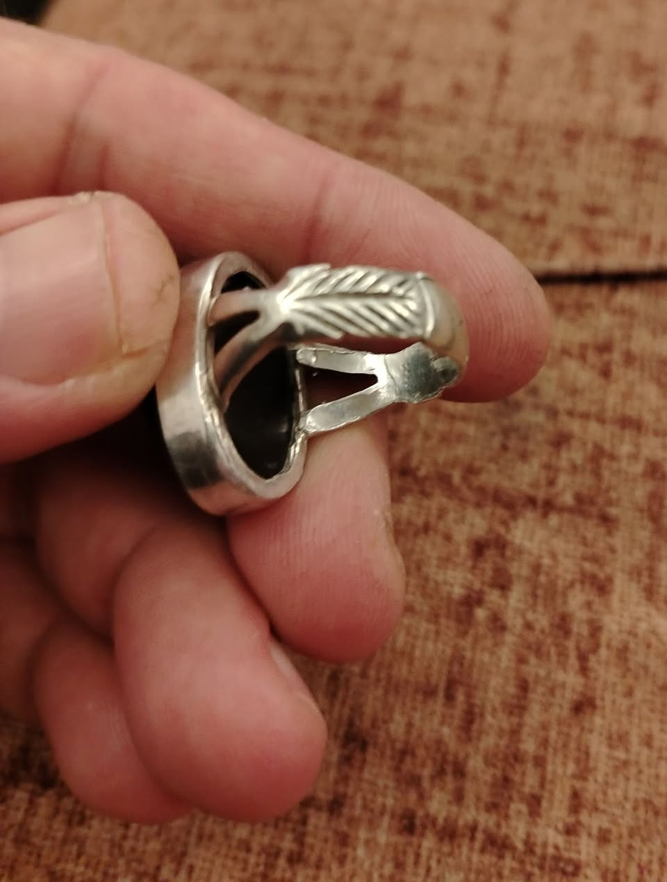 محبس قديم هذا الشكل قيم واخذ أعلن سعر ابيع


**إذا كنت صاحب هذا الإعلان وتريد حذفه لأي سبب، رجاءا أرسل رسالة إلى الدعم الفني**