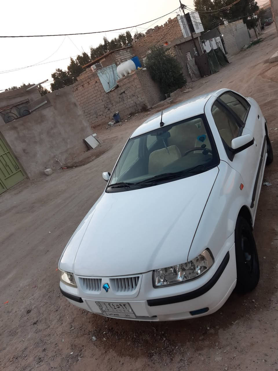 السلام عليكم سمند للبيع مديل ١١ سياره نضيفه حيل وجاهزه كير مكينه تبريد حداديه كهربايات كله جاهز 
سنويه صاقطه وراعيها يريد مداور 
مكاني نجف البراكيه 
السعر ٤١ وبيها مجال للطيبين 
رقم المبايل ***********
يرحم امواتكم الي مو شراي ليخابر ولا يراسل
