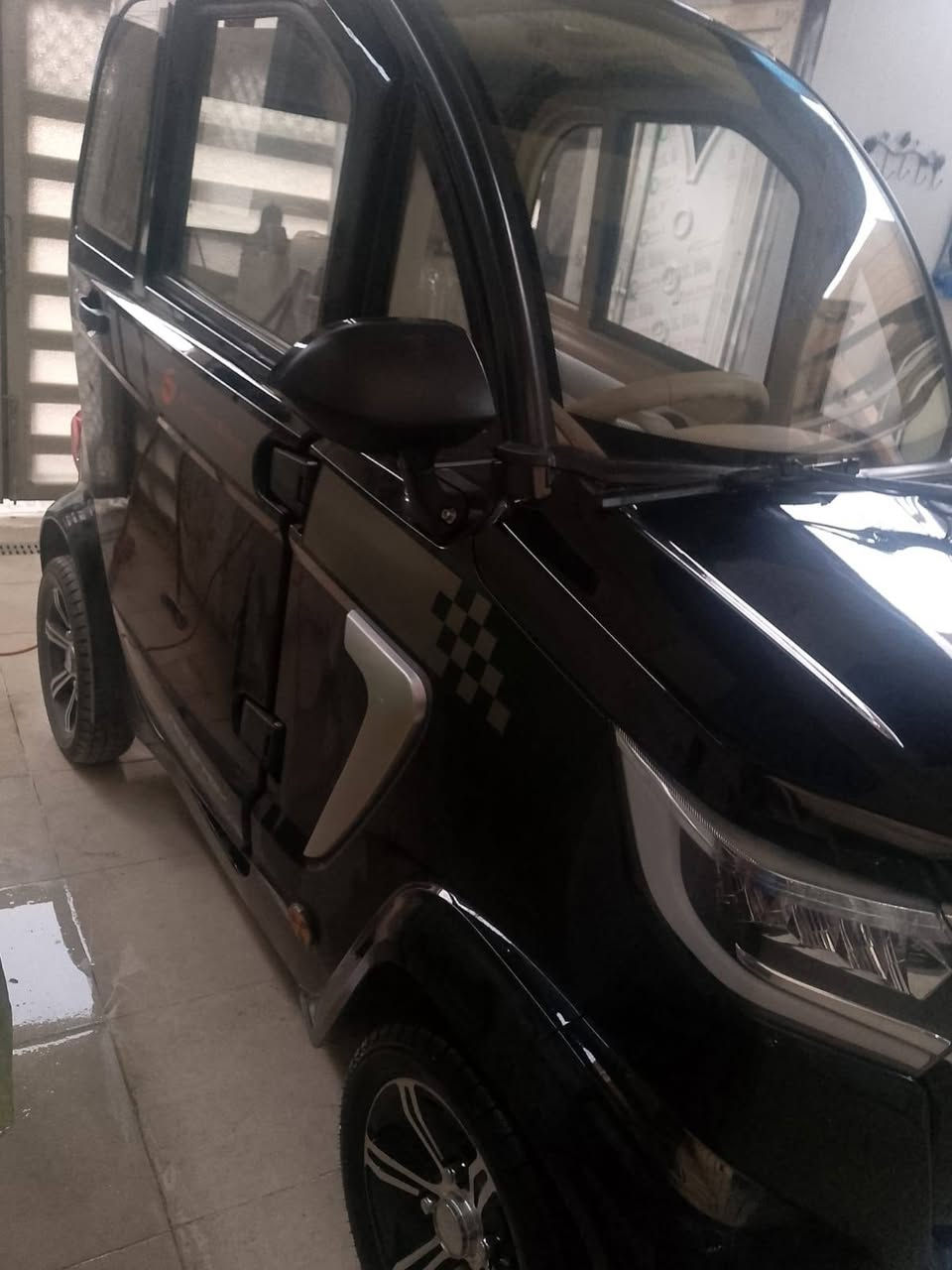 السلام عليكم سياره لابوبو للبيع
***********
