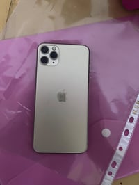 ١١ برو ماكس بطاريه ١٠٠ جهاز  اي نقص مابيه لا كسر ولا شخط جاهز كله مبدل...