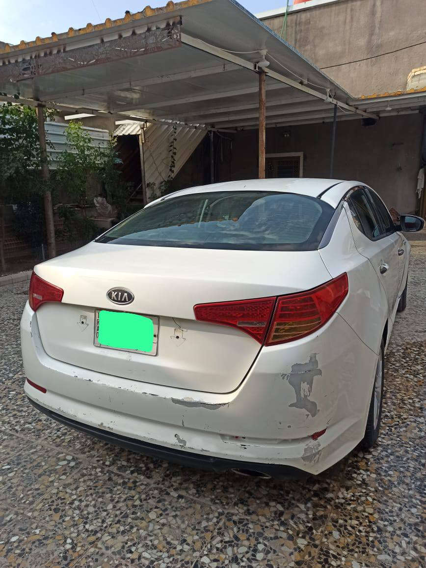 السلام عليكم للبيع كي 5 موديل 2011 وارد كوري رقم بصره شرط تحويل الاستفسار على رقم *********** السعر 88 وبيه مجال 
بيه عطل بل كنترول مال كير فقط مكاني البصره البصرة, العراق
