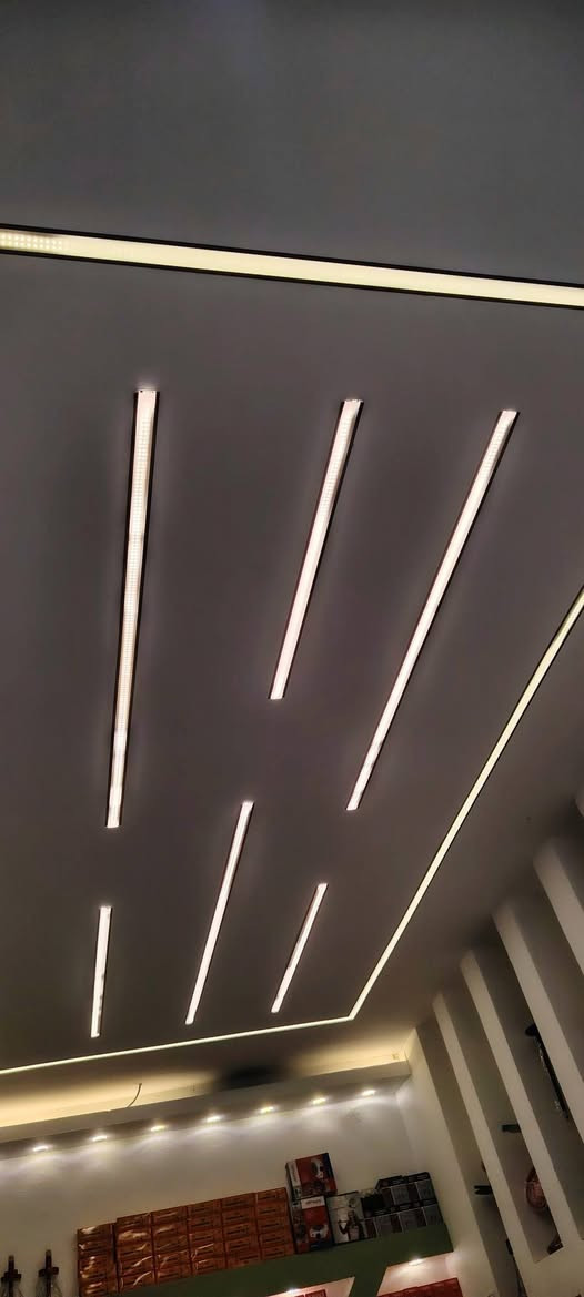 سلام عليكم
كادر عمل ديكور جبس مبورد وصبغ وبديل خشب وسقوف ثانوية وجميع الديكورات عمل درجة أولى وبضمان وبانسب الأسعار للاستفسار ***********
