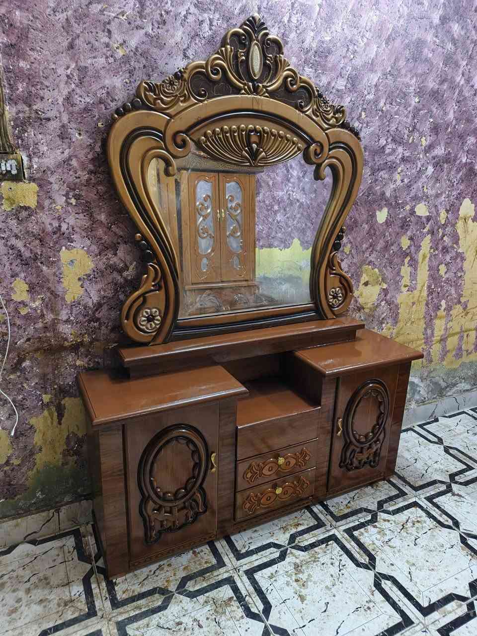 غرفة أخشاب أم الاربعه نجاره جديده كلش نهايته ٥٠٠ مكان ناصرية ***********
