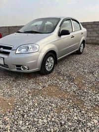 افيو ٢٠٠٩ • ١٦٠٠ • اوتوماتيك