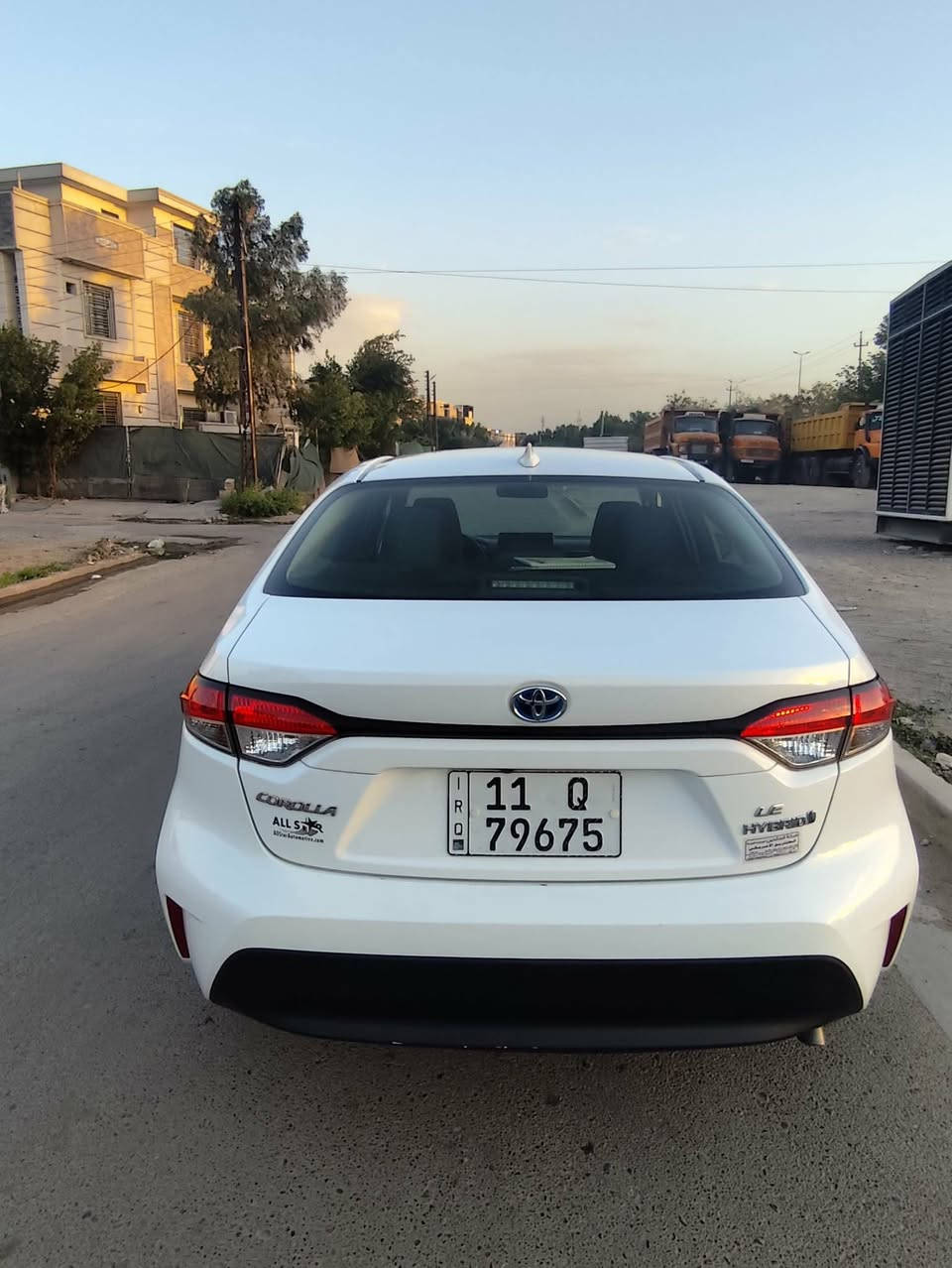 سلام عليكم
————————
كورلا (2023) LE هايبرد رقم بغداد
حادثها بسيط بدون ايرباك موضح في الصور 
صبغ باب خلفي + جاملغ خلفي فقط 
بجم كبس 
———————————————————
مواصفات  LE معروفة 
محرك  1.8 هايبرد 
———————————————————
عداد السيارة ( 45 )الف ميل 
ماشية بالعراق ( 6 ) الاف ميل فقط 
———————————————————
مكان السيارة بغداد . الدورة
————————————
السعر ( 155 ) وبيها مجال بسيط


**إذا كنت صاحب هذا الإعلان وتريد حذفه لأي سبب، رجاءا أرسل رسالة إلى الدعم الفني**