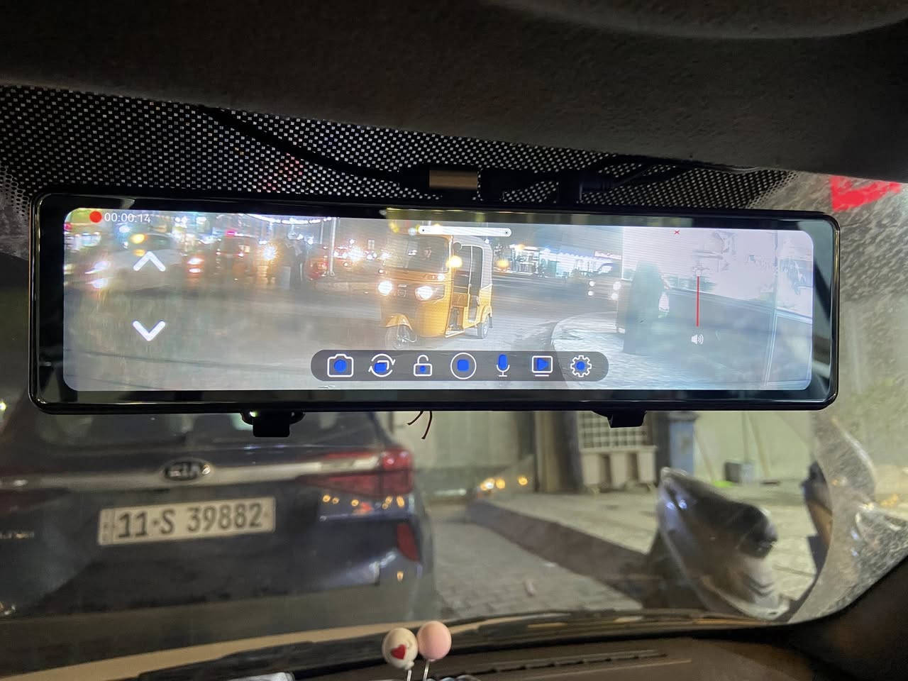 سلام عليكم داش كام امامي خلفي 4K مستعمله شهر مع رام 16G للبيع السعر 60 ألف  وبيها مجال للعلم سعر الجديده 90 عنوان بغداد ***********
