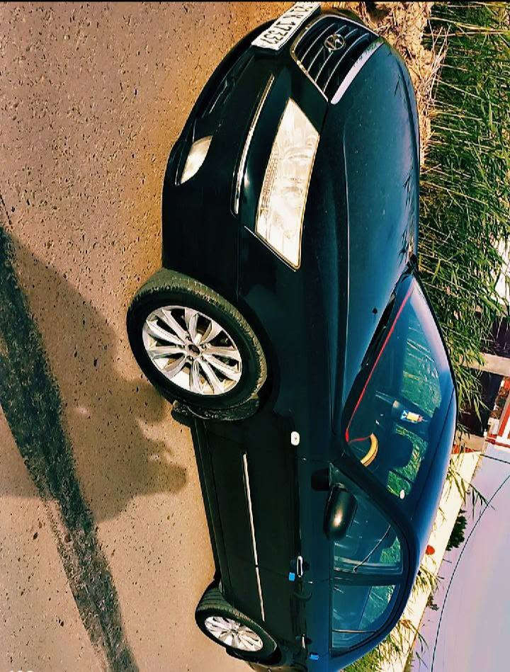 اسلام عليكم للبيع سيارة سوناتا كفالة عامة صناعة خليجي موديل 2010 تبريد ثلج 🥶 تحويل ثاني يوم السعر 120 وبيها مجال العنوان واسط الحفرية رقم الهاتف ***********
