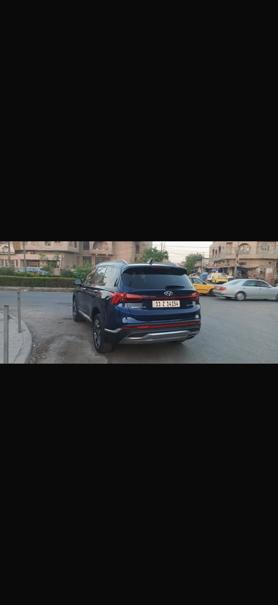 السلام عليكم
سنتافيا موديل 2023
واردامريكي السعر200
فول مواصفات 1/1
رقم بغداد بسمي
المكان الكراده ساحة 
التحريات ***********
