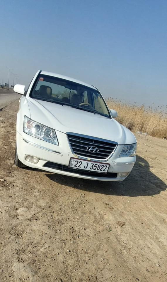 السلام عليكم سوناتا للبيع 2009
رقم أربيل 
كير ومحركً شرط 
محركً  ألفين واربعميه 
سياره مكفوله من صبغ وبارد 
السياره ترايكً للبصرهً
السعر 138 وبيه مجال قليل 
العنوان /صلاح الدين قضاء بلد
الهاتف/‭٠٧٨١ ٥٢٥ ٩٨٦٩‬
