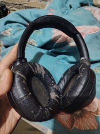 سوني XM4 • كسر ومصلح • شغاله