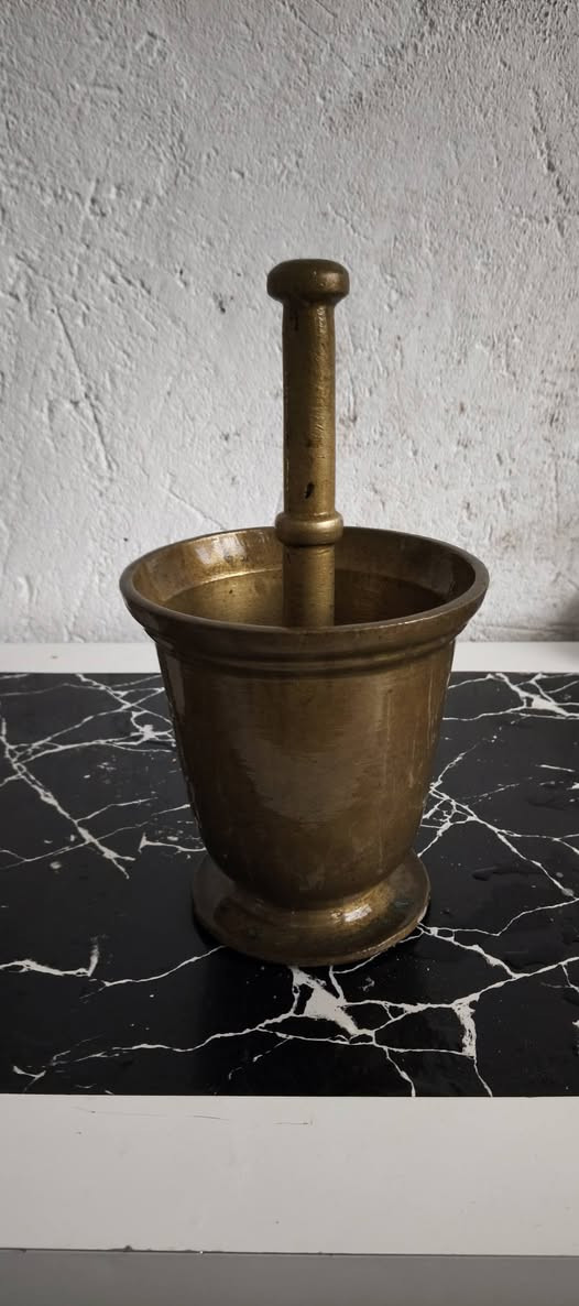 هاون اصلي قديم  حجم كبير للبيع ماعرف اسعارهم ادفع سعر يعجبني تعال اخذ


**إذا كنت صاحب هذا الإعلان وتريد حذفه لأي سبب، رجاءا أرسل رسالة إلى الدعم الفني**