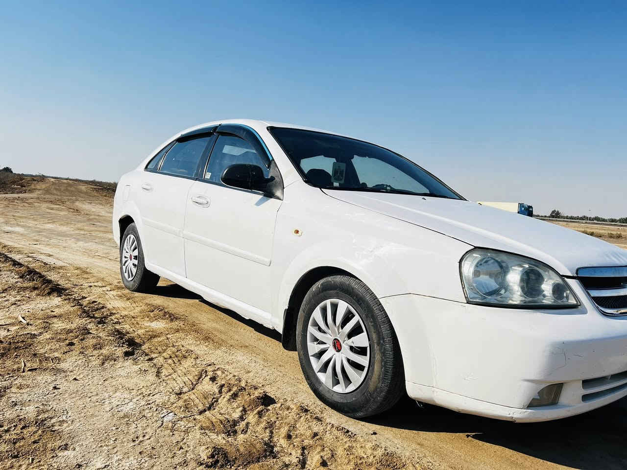 موديل ( ٢٠٠٥) كير عادي.  مسكر.  ( كير مكينه حداديه كله جديد. تبريد شغال.  تحويل. او وكاله.   رقم بغداد سعر ٤٥ وبيه مجال بابل حمزه الغربي ***********. 

مو شراي لا يتصل ولا يخابر فدوه
