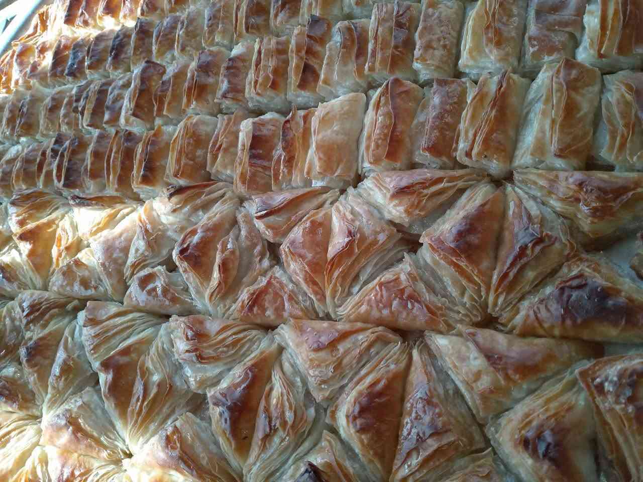 ياالله
جهزت الحلويات
الكيلو ب4
توصيل الف داخل المحموديه  
الحجز خاص


**إذا كنت صاحب هذا الإعلان وتريد حذفه لأي سبب، رجاءا أرسل رسالة إلى الدعم الفني**