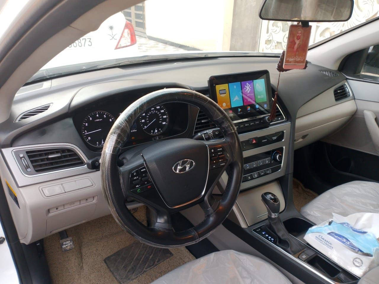 سلام عليكم سوناتا ٢٠١٧ للبيع
سعر 125وبيه مجال

*********** ☎️

📌عنوان :كوت
