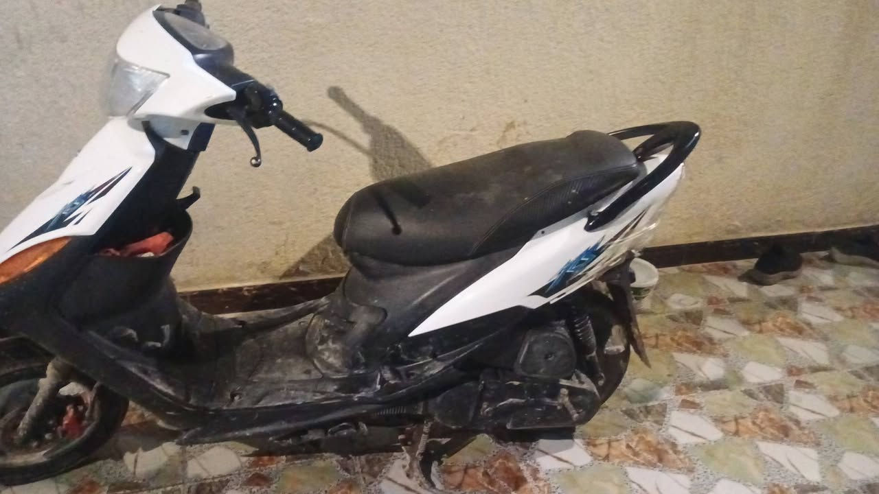 سلام عليكم ماكس عدله البيع بوشه49بلاد بس درجة مفتوحه سلف هندر شاير الايتات شغالت  عنوان جزيره شط العرب سعر 550بيه مجال ***********
