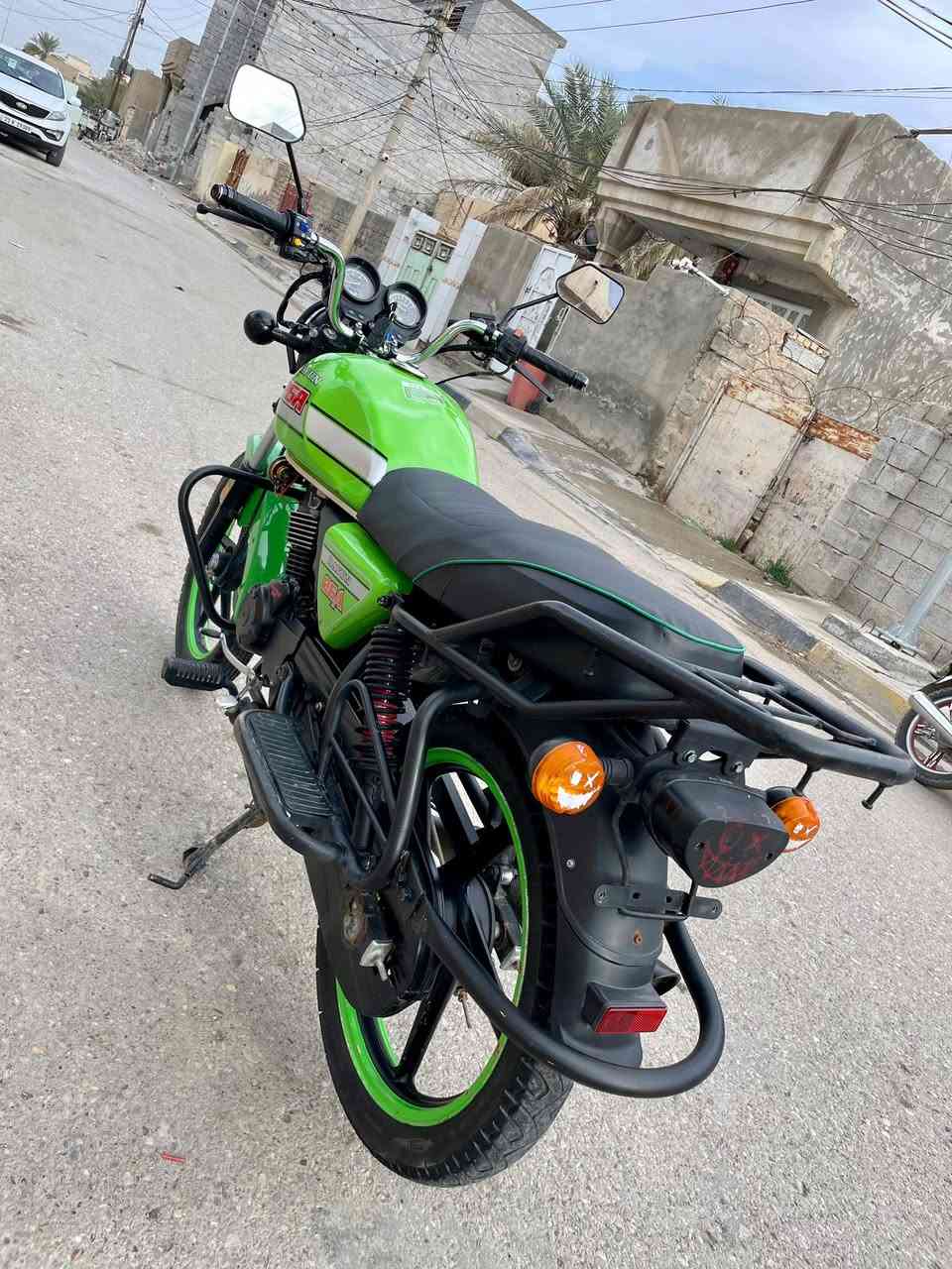 السلام عليكم
دايوان 2022 دراجة بلادية  كل نقص مابيهة كلهة شغالة كير مكينة كلجات كفالة شلعة معدل خير من الله سعر 975وبية مجال
ديالى بلدروز ***********
