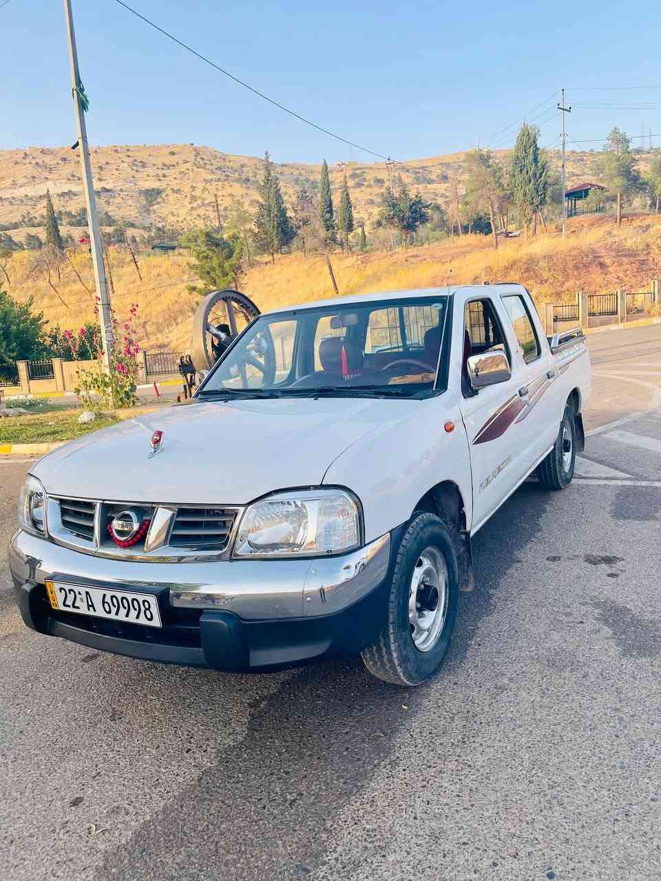 پیکاب نیسان 2009یابانی سەنەوی تاکۆتایی 2031نوێیە  چوارجاو کارەبا گێڕو مەکینەو تەبریت وبەناوکردن بەشەرت ، دوو سێ پەڵە سبوخی هەیە سۆنەریم داناوە  نرخی 135و مەعمەلە ***********
