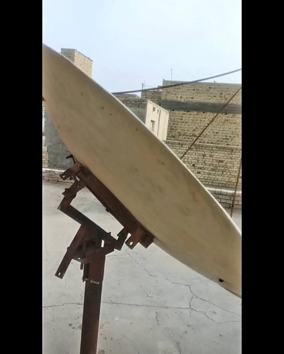 مكلف بالنشر للبيع اطباق ستلايت عدد 2حجم 145كاملات مافي اي نقص نضافه 90%السعر 65بيهن مجال المكان الناصرية الشطره وات ساب ***********
