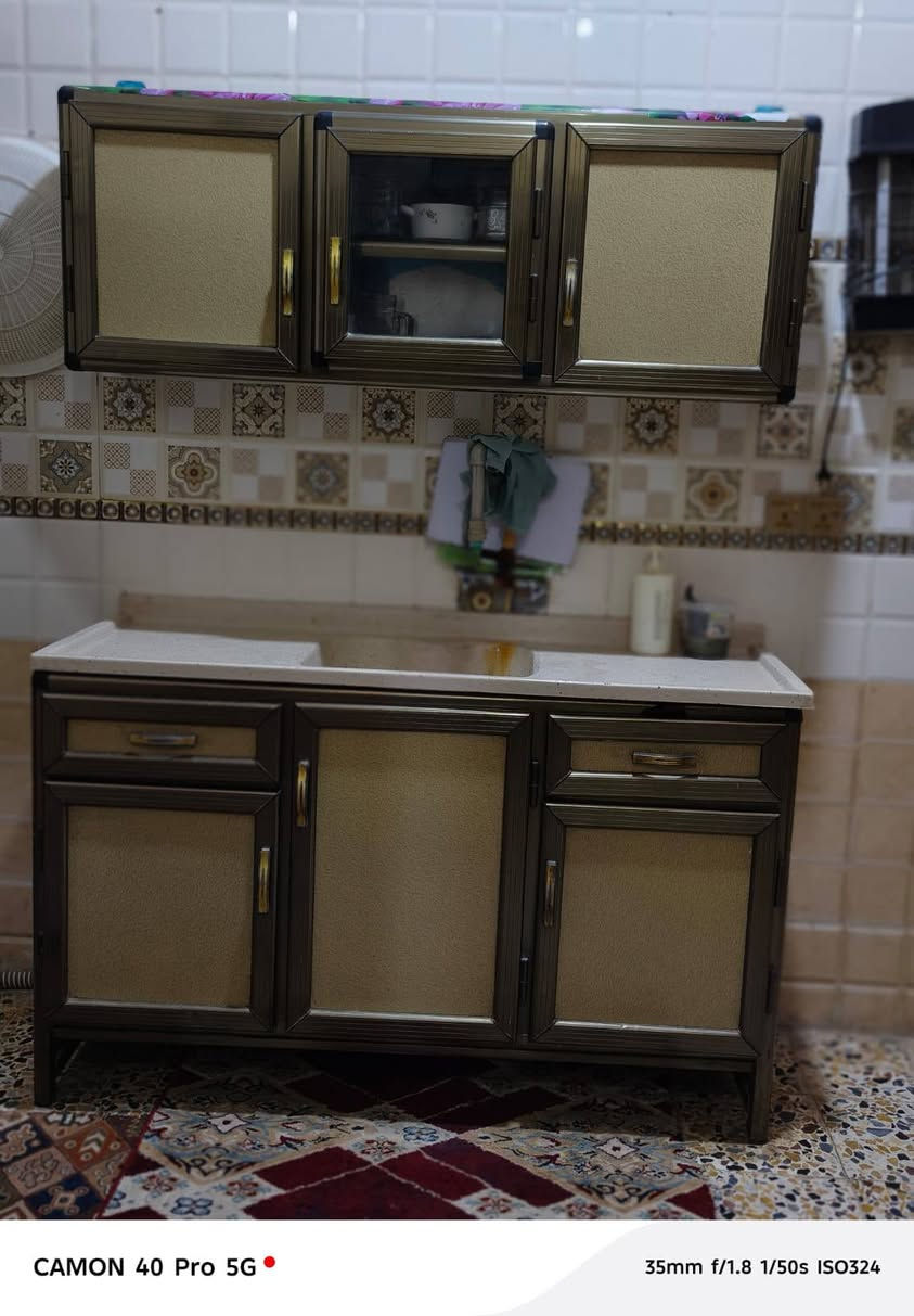 كاونتر ٨قطع جديد ونضيف اتصال عله هذا رقم***********
