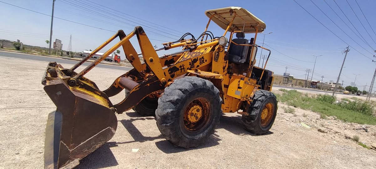 شفل كوبلكو للبيع حجم 60 مكينه هينو 105بي  6 اسلندر سوبر رقم نجف الماني شفل خير من الله 95 بي مجال   جاهز للااستفسار على هاذا الرقم ***********

