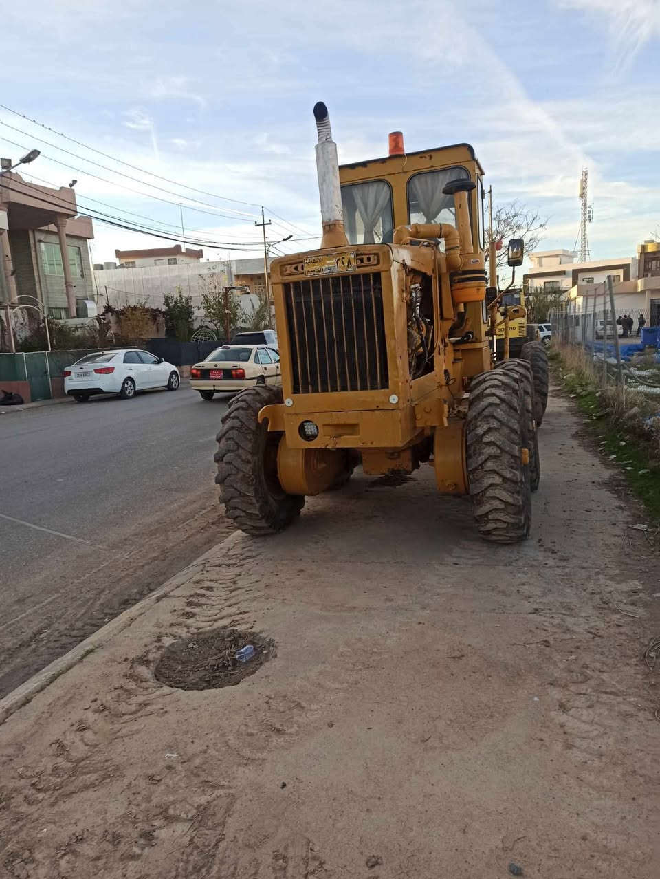 کوماستوو مۆدێل ١٩٨٢
رقم سنوویە کرکوک
کامل جاهز 
***********
