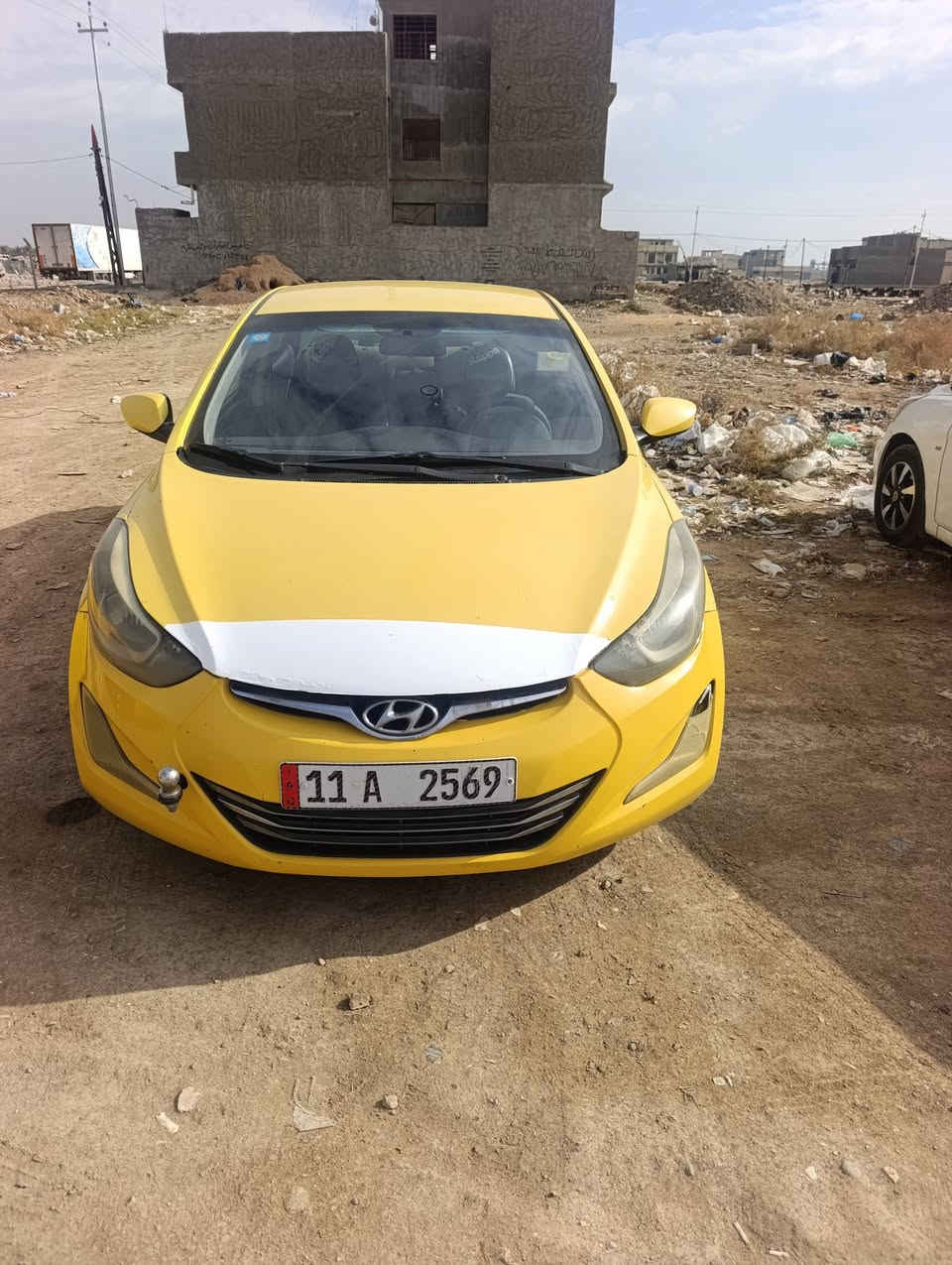 انترا للبيع محرك وكير مكفولات حادثها بصيط كلش تخم تاير جديد سياره خير من الله بسمي مداوى ثاني يوم مصفره هيه وغرامات سعر ب 112 وبيها مجال ***********
