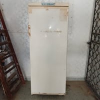 مكلف بالنشر ثلاجة للبيع بس تحتاج فريزر هذا رقم صاحبها ‏‪0770 266 0963‬...
