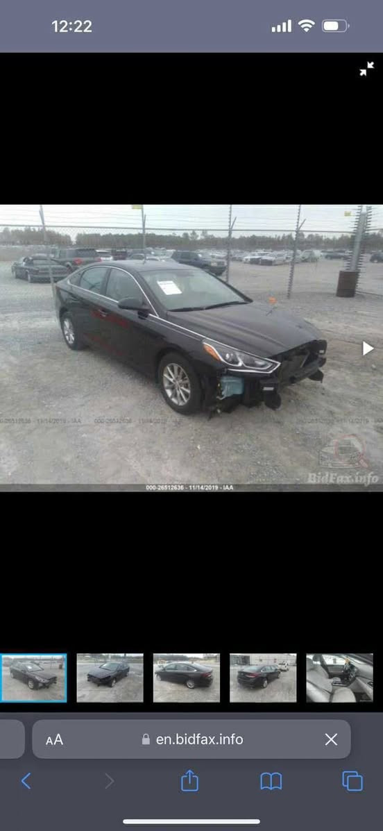 سوناتا 2018 امريكي
2400 gdi
ماشيه ٨٠ الف
حادثها بامريكا بس واكعه الدعاميه
مابيها صبغ فقط بارد قطعه وحده
 سعر 
اتصل ***********
