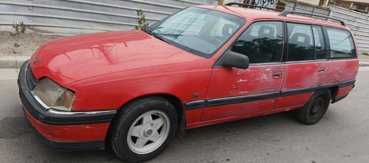 اوبل استيشن موديل 1993 بغداد كير اوتوماتيك عاطل ( الكير عاطل) محرك جديد السعر 25 ورقه عنوان بغداد حي العامل ***********
