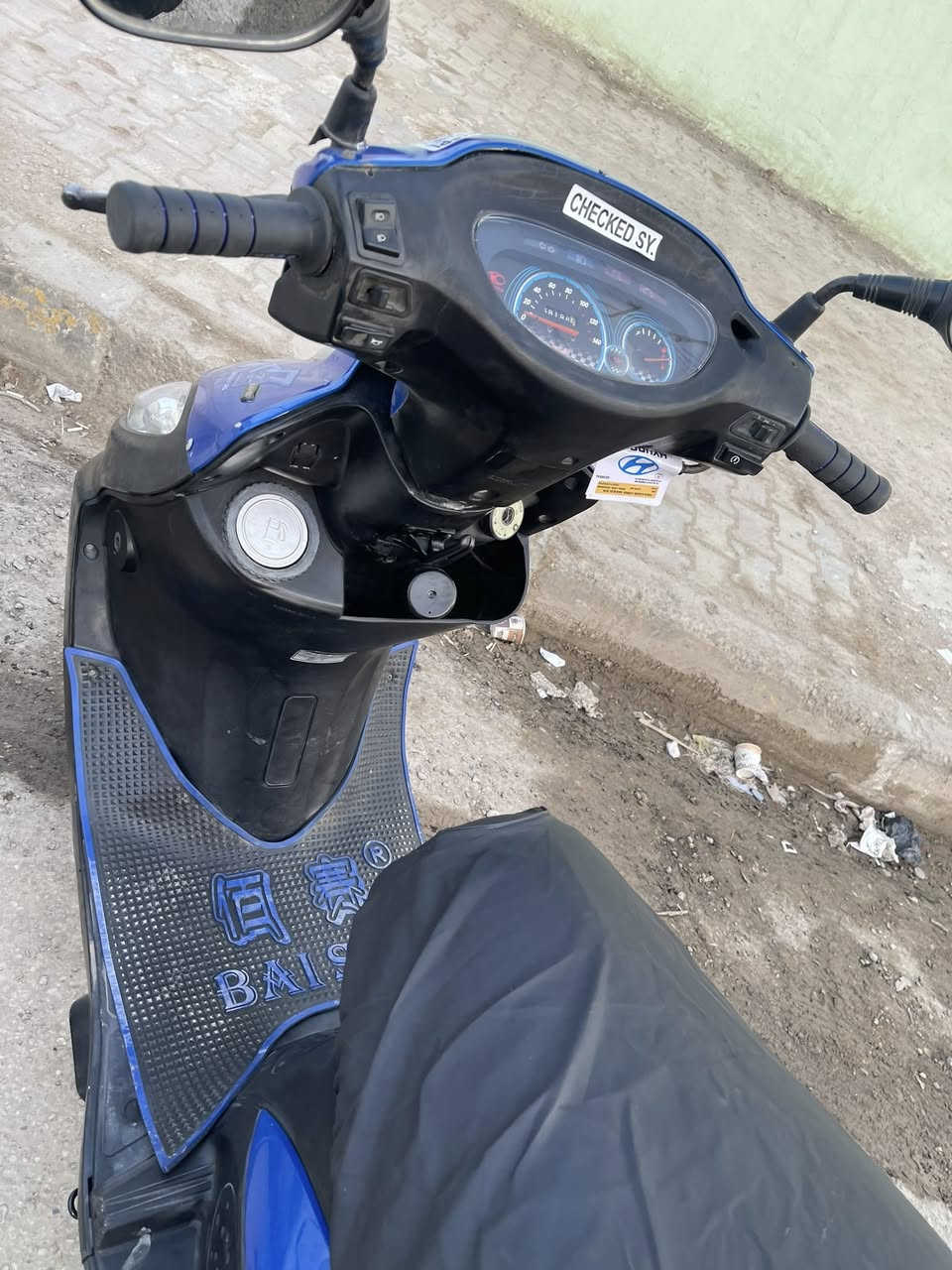 كامكو موديل 2015
مكفوله دراجه جديده كلش
محرك 150
دراجه جاهز مانخسر عليه ربع دينار
السعر 850
***********
