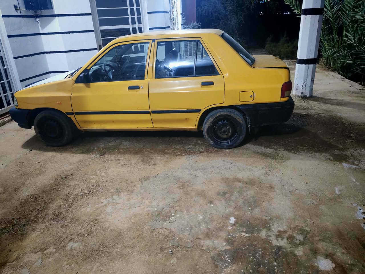 السلام عليكم
سايبه موديل 15للبيع
مكينه حداديه كرير مكفول 
السعر 27وبيهه مجال 
***********
