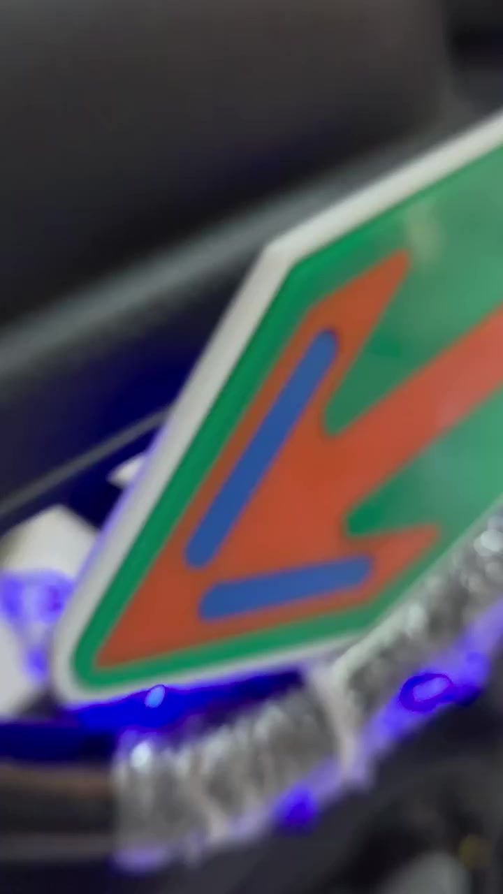 سلام عليكم دراجه للبيع شحن كلشي شغال مكفوله مكاني في ميسان سعر 600وبيه مجال لشراي ***********
