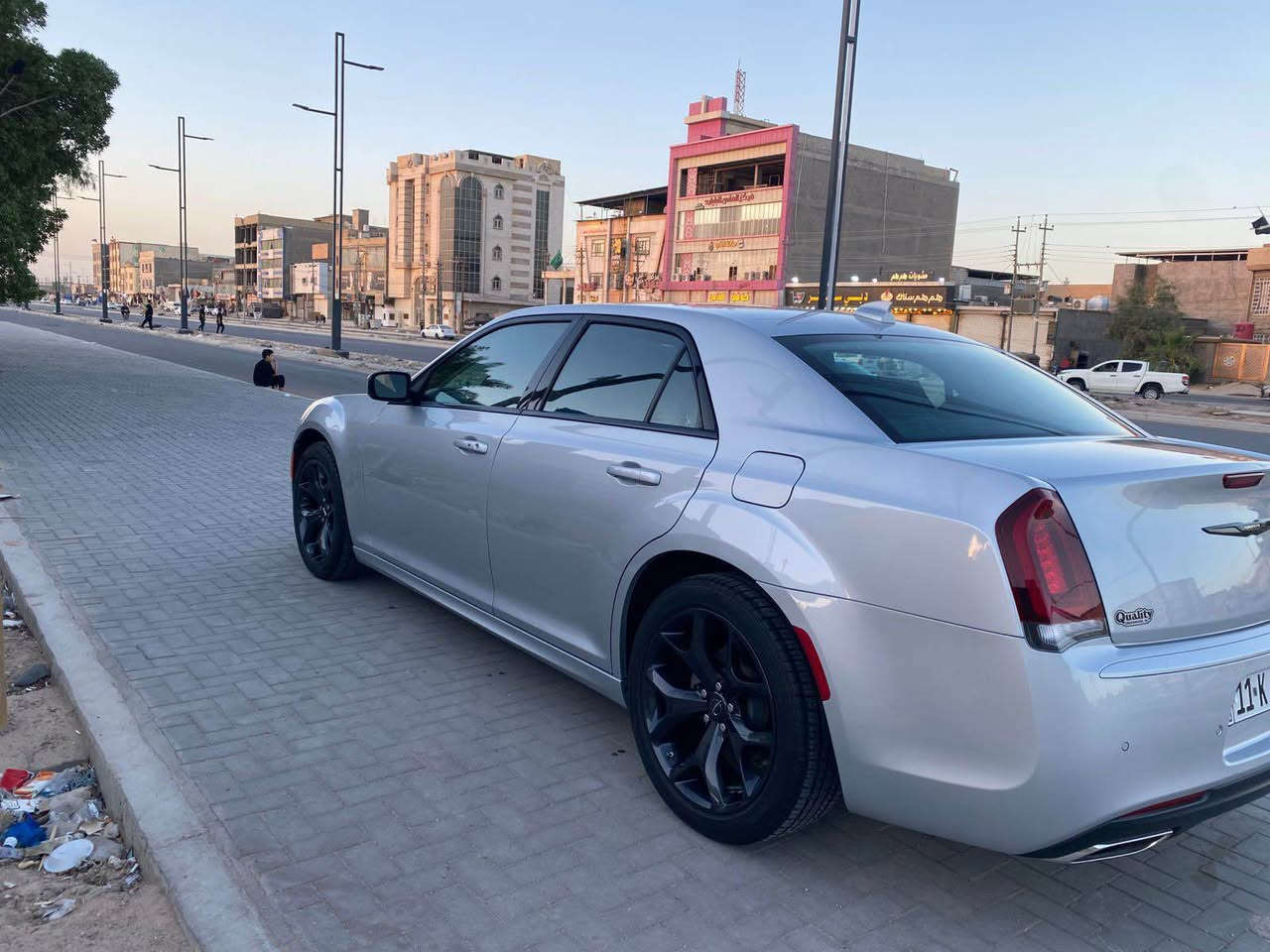 السلام عليكم 
اوباما موديل 2020 أصل للبيع 
رقم بغداد بأسمي تحويل ثاني يوم 

مكينه 6 سلندر ٣.٦ 
مكينه كير حداده تبريد اكسل 
تخم تاير 
كله كفاله 
حادثهة كلش بسيط 
السياره C فوول مواصفات للاخير 
فتحه بنوراما 
كشن خزن 
حساسات خلفيه 
كاميرا خلفيه 
رادارات جانبيه 
كشنات خلفيه تدفئه وتبريد 
كشنات اماميه تدفئه وتبريد 
ستيرن تدفئه وتبريد 
السياره كلش جديده 
وما ماشيه بعدها بريحة الشركه 
ماشيه ١٨ الف ميل فقطط
سعر السياره 245 
مكان السياره 
البصرة التنومه 
رقم الهاتف / *********** البصرة, العراق
