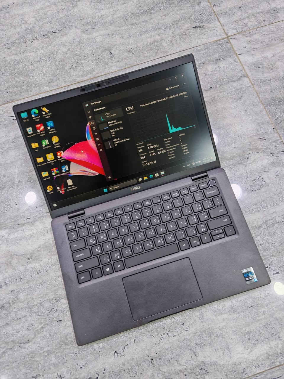 🔥 أداء جبار وحجم مثالي! لابتوب Dell Latitude 7420 متوفر الآن 🔥
​لابتوب من فئة الأعمال الراقية يجمع بين قوة الأداء، سرعة الاستجابة، والمتانة، بسعر مميز جداً! 💻✨
​📌 المواصفات والمميزات:
​المعالج: Intel Core i7 (الجيل 11) - قوة مطلقة لإنجاز المهام الثقيلة.
​الرام: 32GB DDR4 - الأسرع لتعدد المهام وتشغيل أثقل البرامج بسلاسة وبدون تقطيع.
​الهارد: 256GB SSD NVMe - لسرعة فائقة في إقلاع الويندوز وتحميل البيانات.
​الشاشة: 14 بوصة - الحجم العملي الأفضل للتنقل، مع حساسات دوران لتعديل اتجاه الشاشة تلقائياً.
​الأمان: مزود بحساس بصمة الوجه (Face ID) لتسجيل دخول سريع وآمن.
​التصميم: متين، خفيف الوزن، ومصمم ليتحمل ضغط العمل اليومي.
​💰 السعر: 550 ألف دينار عراقي فقط!
​📍 العنوان: بغداد - شارع الصناعة - مجمع الرياش - مكتب اليسر.
​💬 للحجز والاستفسار:
نسعد بتواصلكم عبر رسائل الصفحة، أو واتساب على:
📞 ***********
​#ديل #لابتوب #Dell_Latitude #مكتب_اليسر #شارع_الصناعة #بغداد #عروض_لابتوبات

