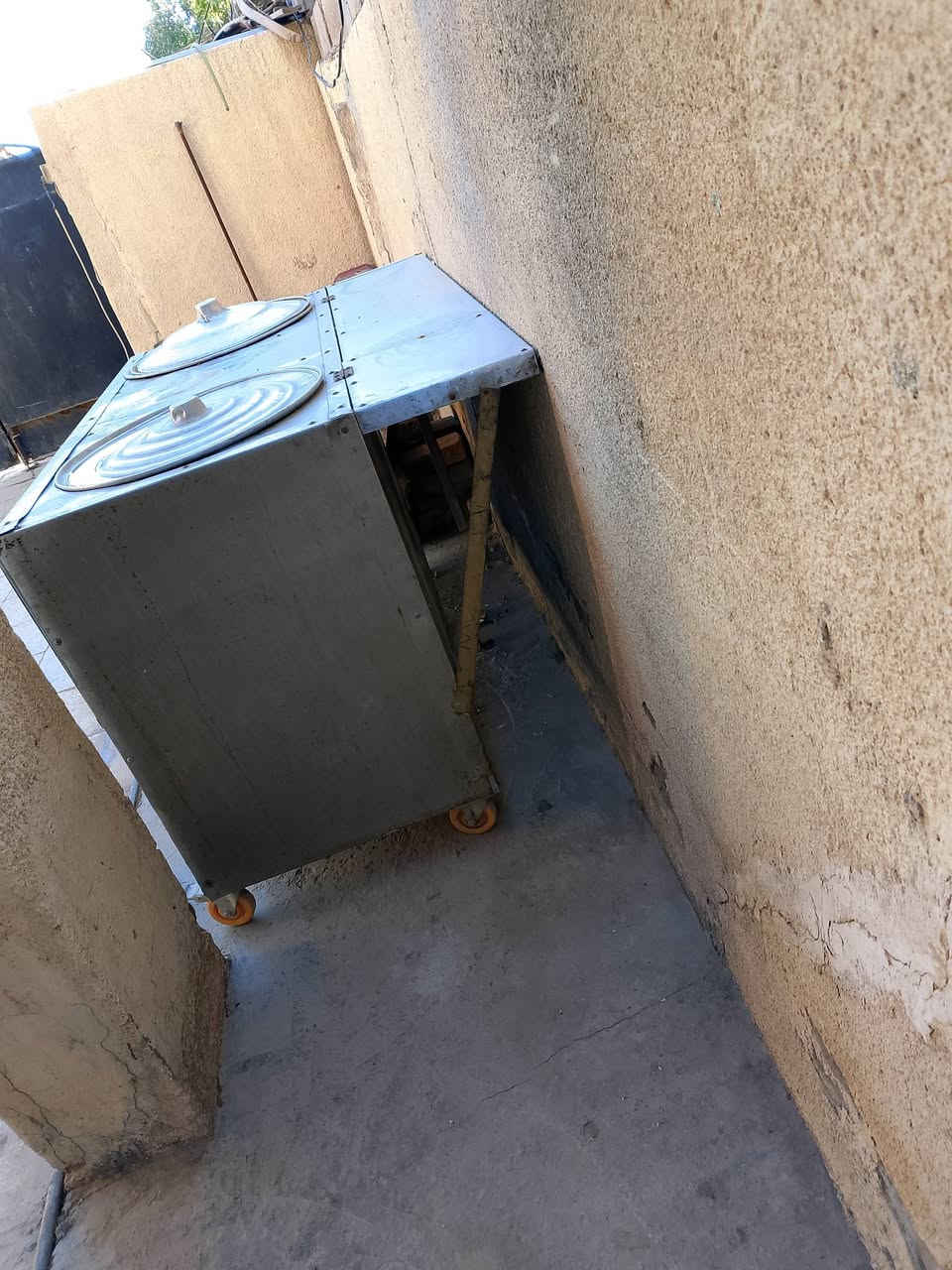 سلام عليكم غراض مطعم للبيع ليريدهن يجي خاص


**إذا كنت صاحب هذا الإعلان وتريد حذفه لأي سبب، رجاءا أرسل رسالة إلى الدعم الفني**