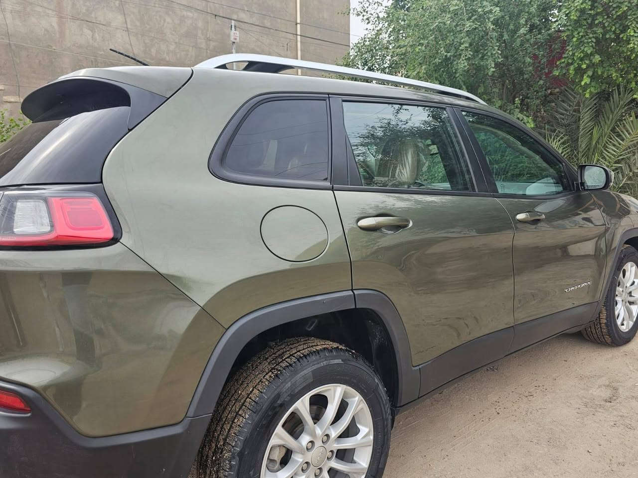 سياره جيب شيروكي بزون
٢١ اربيل رقم دولي سنوية باسمي تبديل بنيد فقط معه تجميل
هاتف *********** ناصريه مركز
