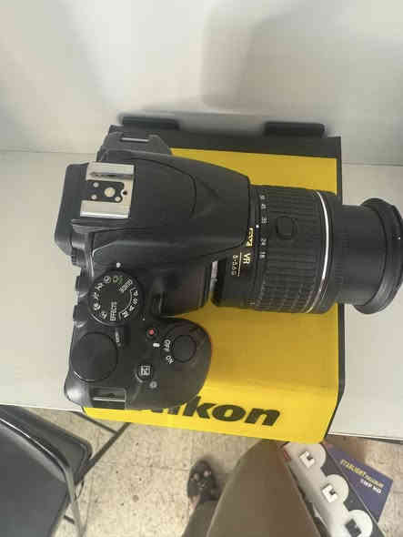 نيكون D3500 مع كامل ملحقات
السعر 350 الف
***********
