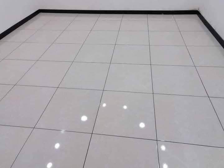 السلام عليكم بعد إذن الادمن كادر مصري درجه أولى تسليم مهندس ارضي وا جيداري ***********
