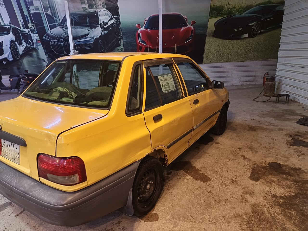 سايبا 2013 اصفر رقم بغداد شرط التحويل بيها خياسات و فطر شاصي يرادله صيانه كير و محرك بحالة جيدة تخم تاير مشط ستيرن جديد باتري جديد درايم شفتات جدد  بيها ليك تبريد بالراديتر الامامي كمبريسر شغال مابي شي السعر النهائي بدون عملة رجاءا  24 ورقه الشراي يتصل *********** خاص ما اجاوب رجاءا
