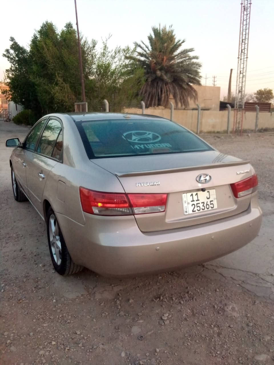 السلام عليكم 

بيع مستعجل 

سوناتا 2008 

بيها قطعتين تبديل 

بدون دواخل 

مصبوغة حزام اثر جراد فقط

داخل جديد 

حداديه جديده 

منظومة زنون 

تحكم ستيرن 

تخم تاير ويل 17 

كهربائيات كله شغاله 

شاشه+ كأمر 

مكان السيارة بابل المسيب غير متواجد على الفيس 
***********
